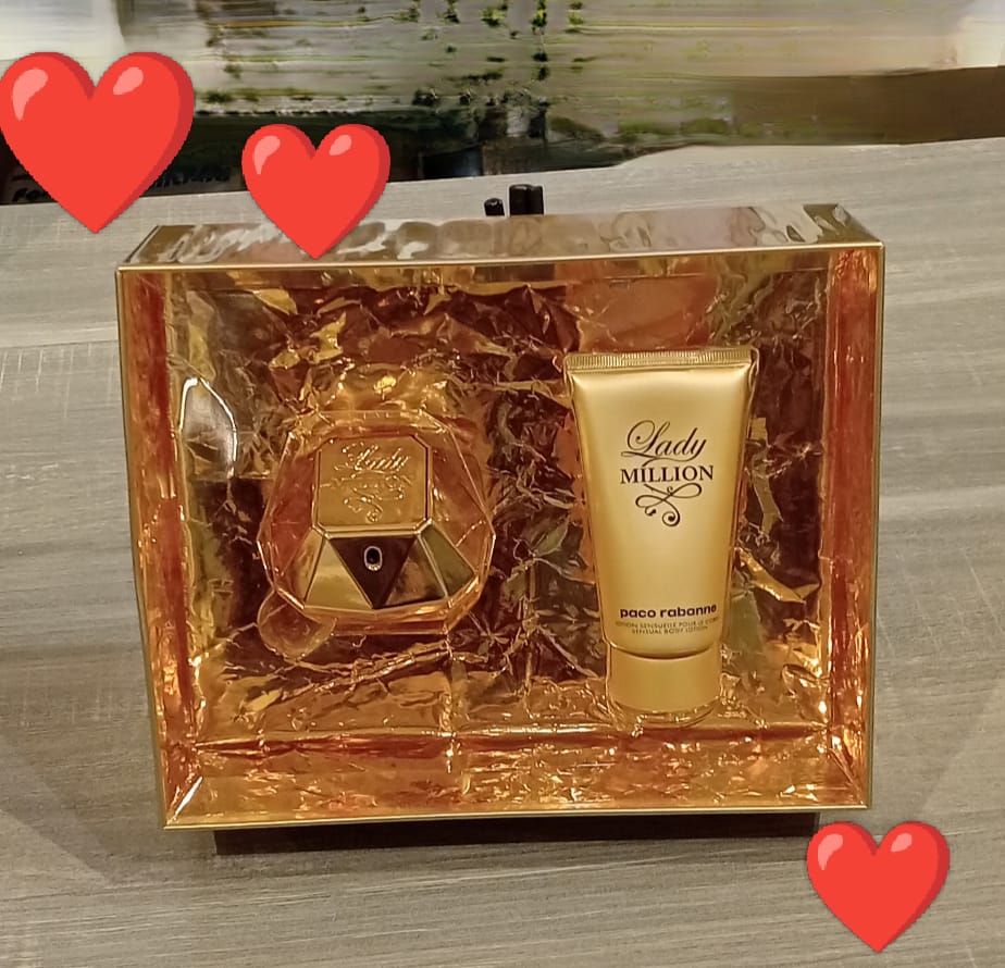 628113272_122119024569040910_6908303977673685916_n ABBIGLIAMENTO scopri l'offerta... Da La Maria a Lama colpi di fulmine a San Valentino