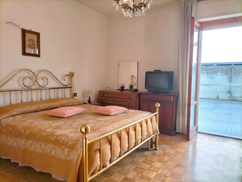 1-3-1-1024x768 UMBERTIDE Appartamento con terrazzo di 140 mq zona Coop